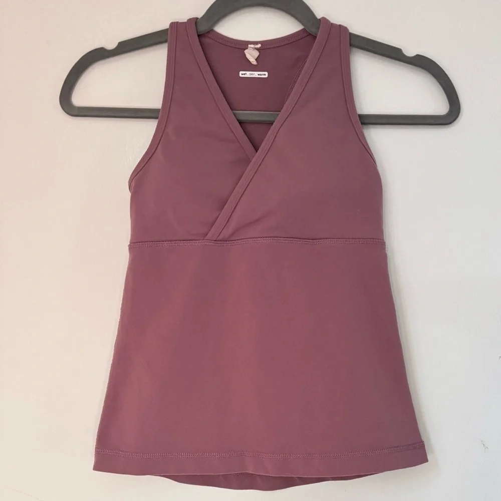 Lululemon Wet Dry Warm Racerback Cross Over Tank Top